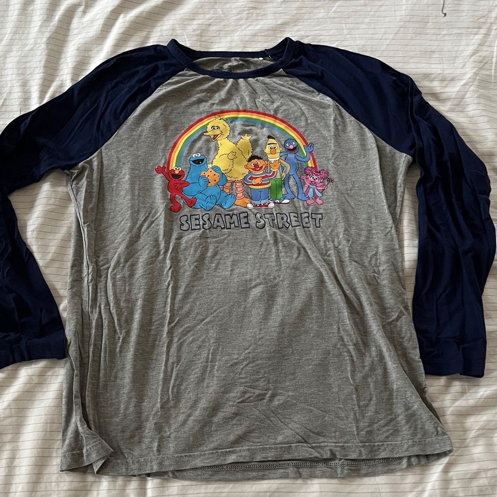 Little Sleepies Sesame Street shirt S